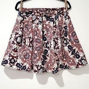 Red, white ans blue skirt with pockets